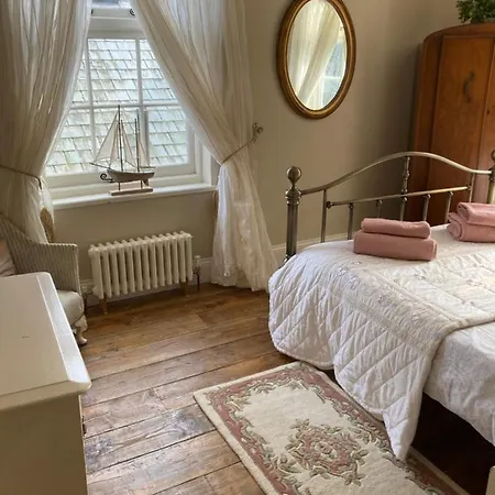 Apartment The Kiddly - Central, Old Town, Lively, Dog Friendly, Parking.